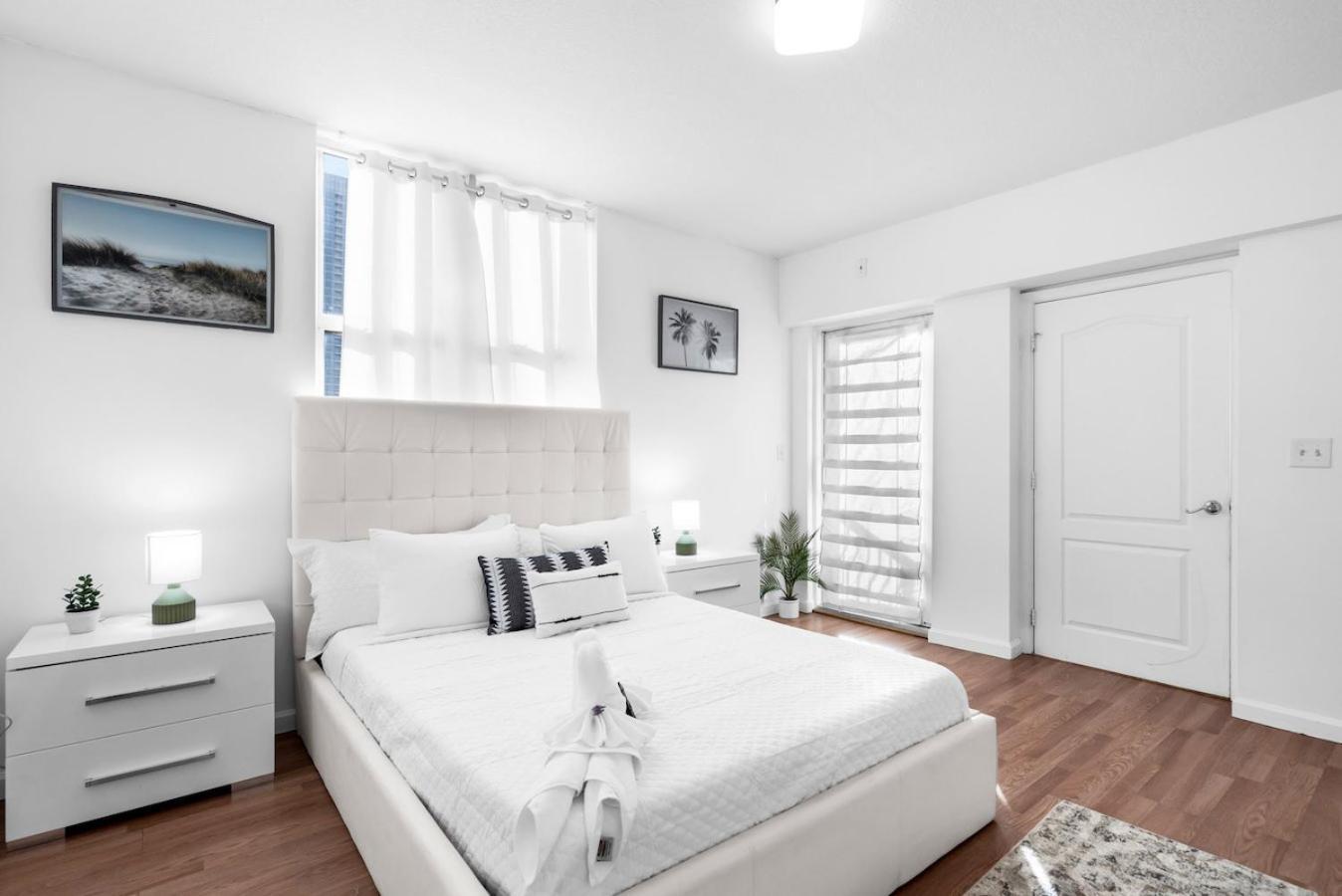 Spacious 2 Bed Unit In Brickell With Free Parking Miami Eksteriør billede