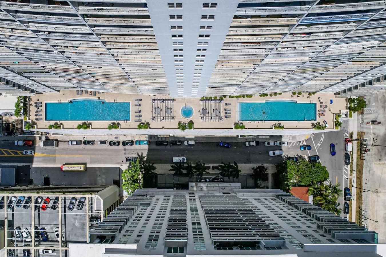 Spacious 2 Bed Unit In Brickell With Free Parking Miami Eksteriør billede