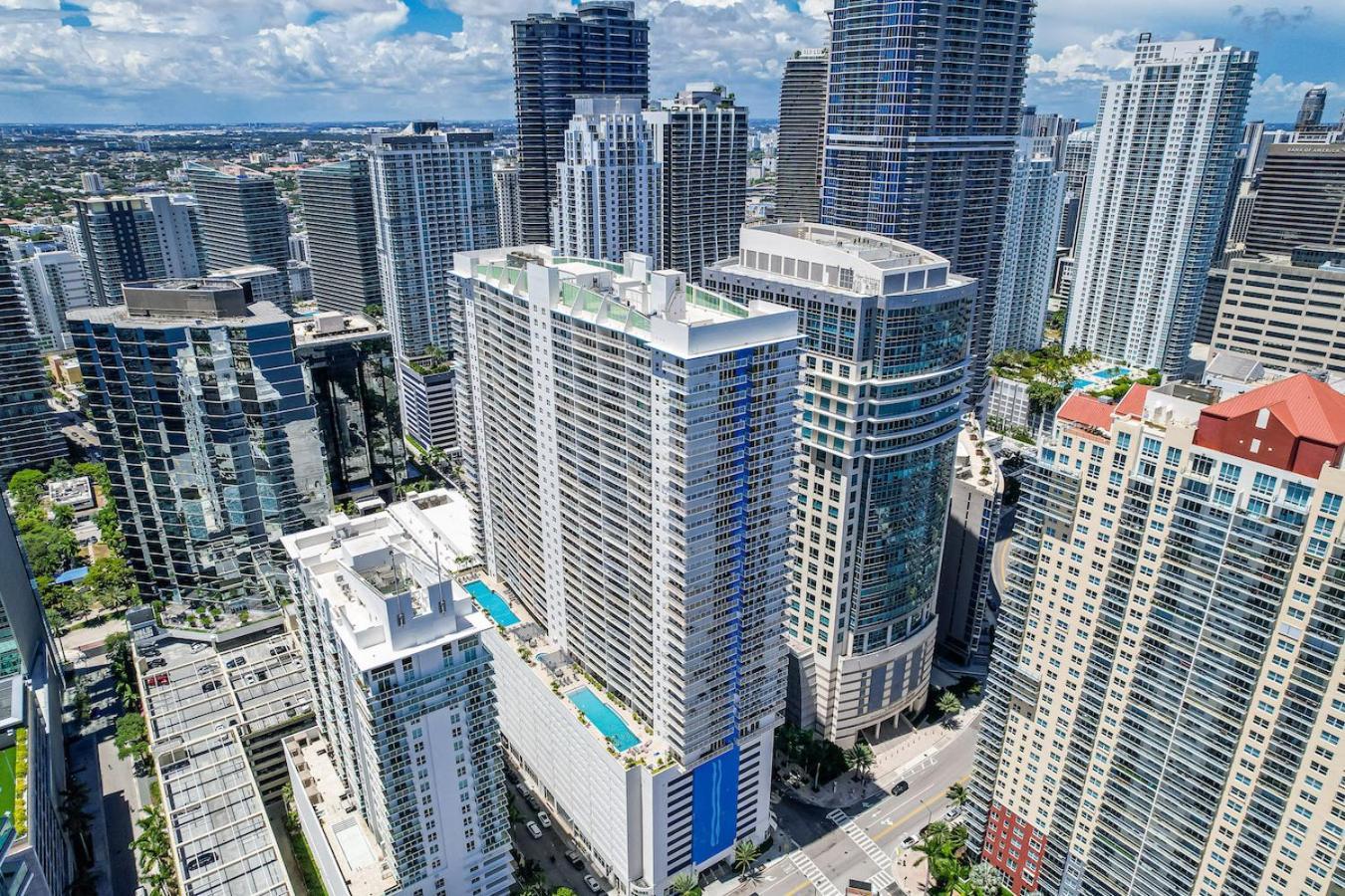Spacious 2 Bed Unit In Brickell With Free Parking Miami Eksteriør billede
